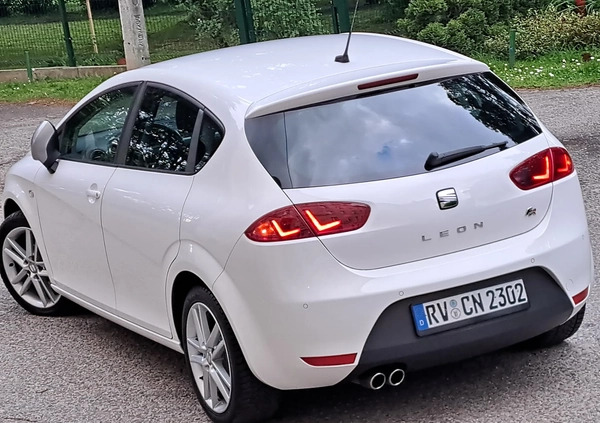 Volkswagen Passat cena 7011 przebieg: 377486, rok produkcji 2008 z Działoszyn małe 106